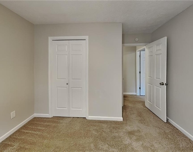 1589 Tennessee Walker Drive Ne - Photo Thumbnail 11