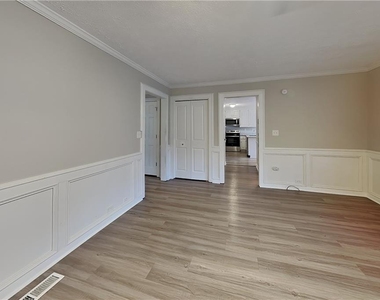 1589 Tennessee Walker Drive Ne - Photo Thumbnail 2