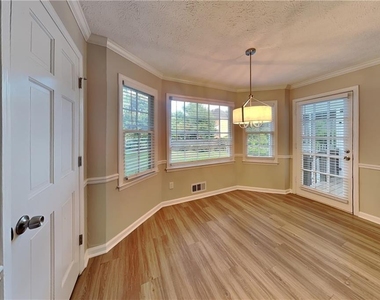 1589 Tennessee Walker Drive Ne - Photo Thumbnail 5