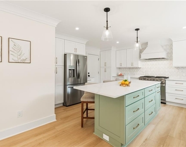 5190 Bankside Way - Photo Thumbnail 9