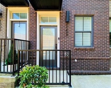230 New Street - Photo Thumbnail 3