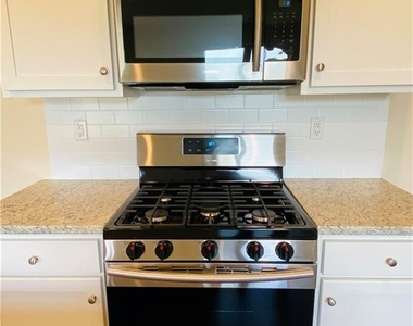 3681 Prospect Point Drive - Photo Thumbnail 10