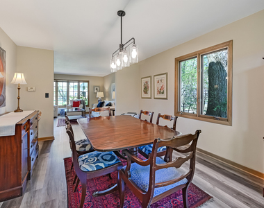 5631 S Elm Street - Photo Thumbnail 7