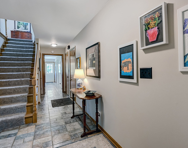 5631 S Elm Street - Photo Thumbnail 2