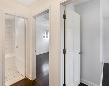 321 Onarga Street - Photo Thumbnail 10