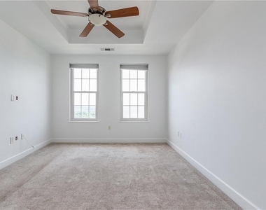 325 East Paces Ferry Road - Photo Thumbnail 20