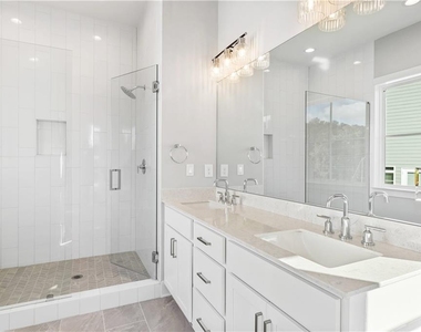 2035 Parkside Lane - Photo Thumbnail 28
