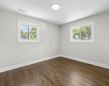 1570 Jefferson Road - Photo Thumbnail 17