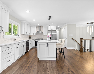 1570 Jefferson Road - Photo Thumbnail 8