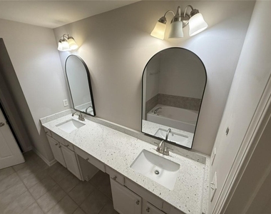 13340 Marrywood Court - Photo Thumbnail 14