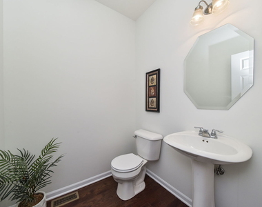 2511 Dunraven Avenue - Photo Thumbnail 9