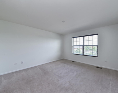 2511 Dunraven Avenue - Photo Thumbnail 11