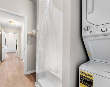 3944 Howell Park Road - Photo Thumbnail 16