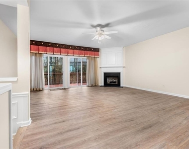 3944 Howell Park Road - Photo Thumbnail 11
