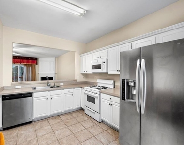 3944 Howell Park Road - Photo Thumbnail 15
