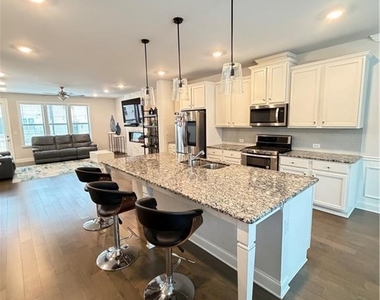 4236 Hickory Pine Alley - Photo Thumbnail 23