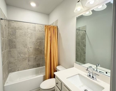 4236 Hickory Pine Alley - Photo Thumbnail 24