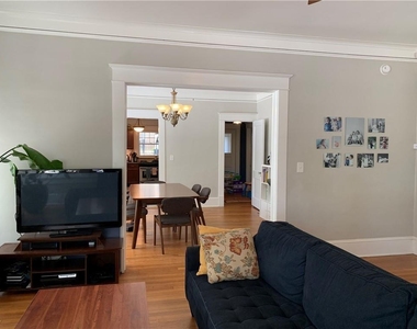 616 Seminole Avenue Ne - Photo Thumbnail 12