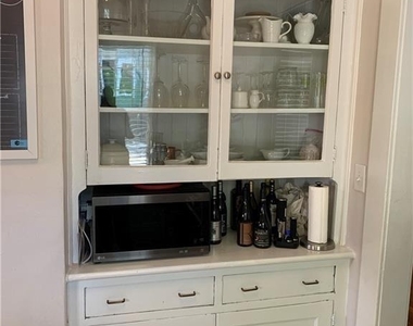 616 Seminole Avenue Ne - Photo Thumbnail 27