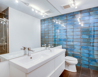 477 Village Green Road - Photo Thumbnail 15