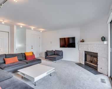 477 Village Green Road - Photo Thumbnail 1