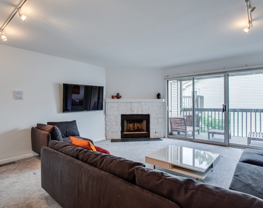 477 Village Green Road - Photo Thumbnail 3