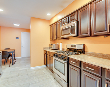 477 Village Green Road - Photo Thumbnail 5