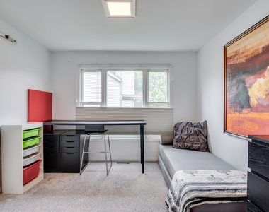 477 Village Green Road - Photo Thumbnail 9
