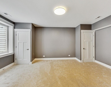 8101 Floral Avenue - Photo Thumbnail 34