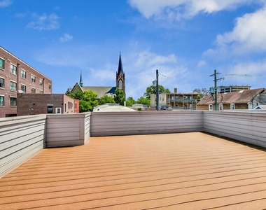 8101 Floral Avenue - Photo Thumbnail 30