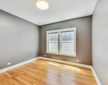 8101 Floral Avenue - Photo Thumbnail 20