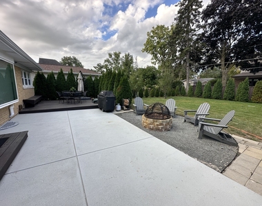 814 S Evergreen Avenue - Photo Thumbnail 1