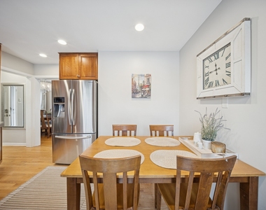 814 S Evergreen Avenue - Photo Thumbnail 15