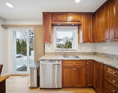 814 S Evergreen Avenue - Photo Thumbnail 14