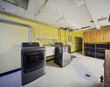 814 S Evergreen Avenue - Photo Thumbnail 17