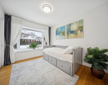814 S Evergreen Avenue - Photo Thumbnail 6
