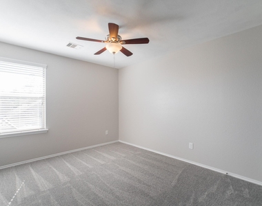 7247 Basque Country Drive - Photo Thumbnail 39