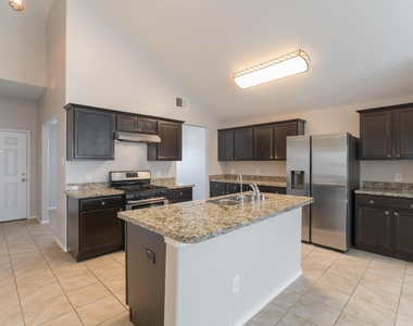 7247 Basque Country Drive - Photo Thumbnail 16