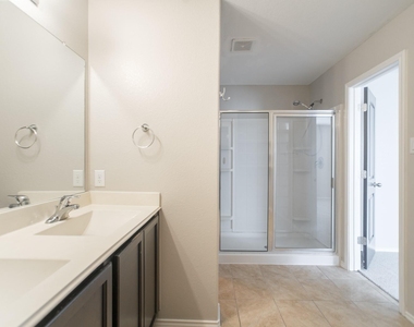7247 Basque Country Drive - Photo Thumbnail 29