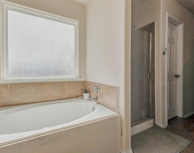 3027 Upland Spring Trace - Photo Thumbnail 18