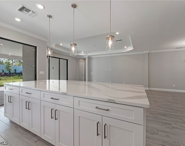 17471 Caravita Lane Lane - Photo Thumbnail 4