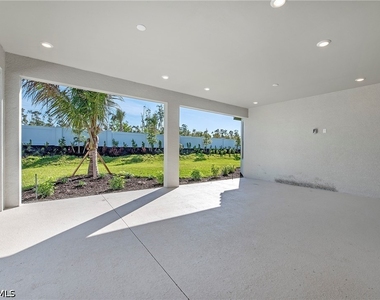 17471 Caravita Lane Lane - Photo Thumbnail 21