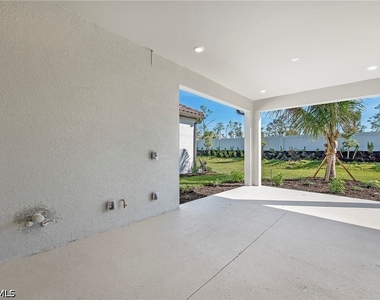 17471 Caravita Lane Lane - Photo Thumbnail 20