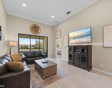9366 Pocida Court - Photo Thumbnail 3