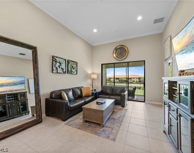 9366 Pocida Court - Photo Thumbnail 4