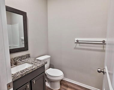 11552 Persimmon Street - Photo Thumbnail 21