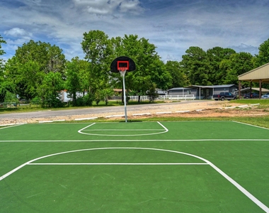 11552 Persimmon Street - Photo Thumbnail 36