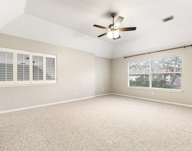 803 Chisel Point Drive - Photo Thumbnail 25