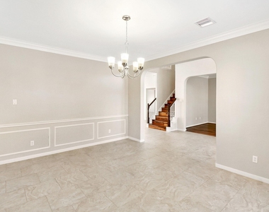 803 Chisel Point Drive - Photo Thumbnail 6
