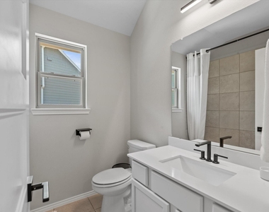 2901 Yaupon Grove Lane - Photo Thumbnail 24